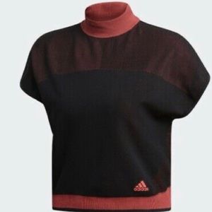 New women’s adidas too